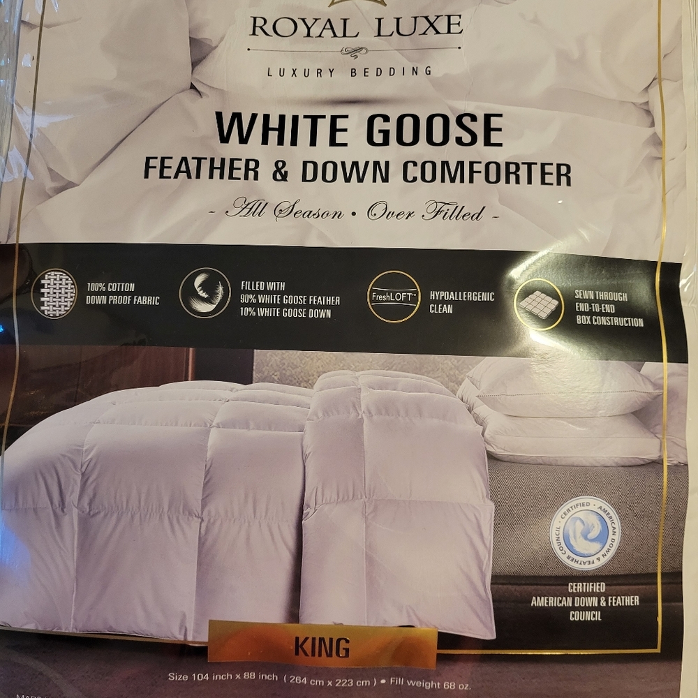 King Size Comforter (White)